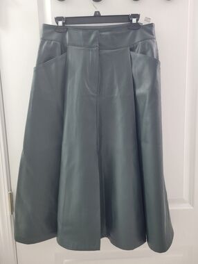 Zara Green A-Line Pleated Skirt Leather